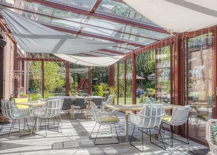 Dom Oliwski Πανδοχείο Owczarnia