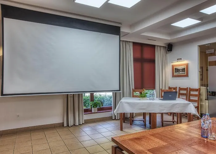 Dom Oliwski Мини-отель Owczarnia